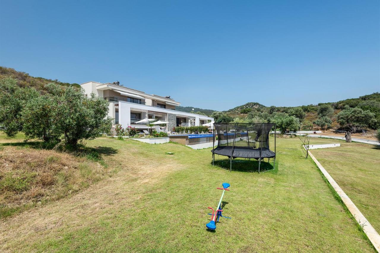 סארטי Afisia Villas מראה חיצוני תמונה